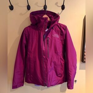 The North Face Raspberry-Maroon insulated Ski Jacket, NewWOT, Medium
